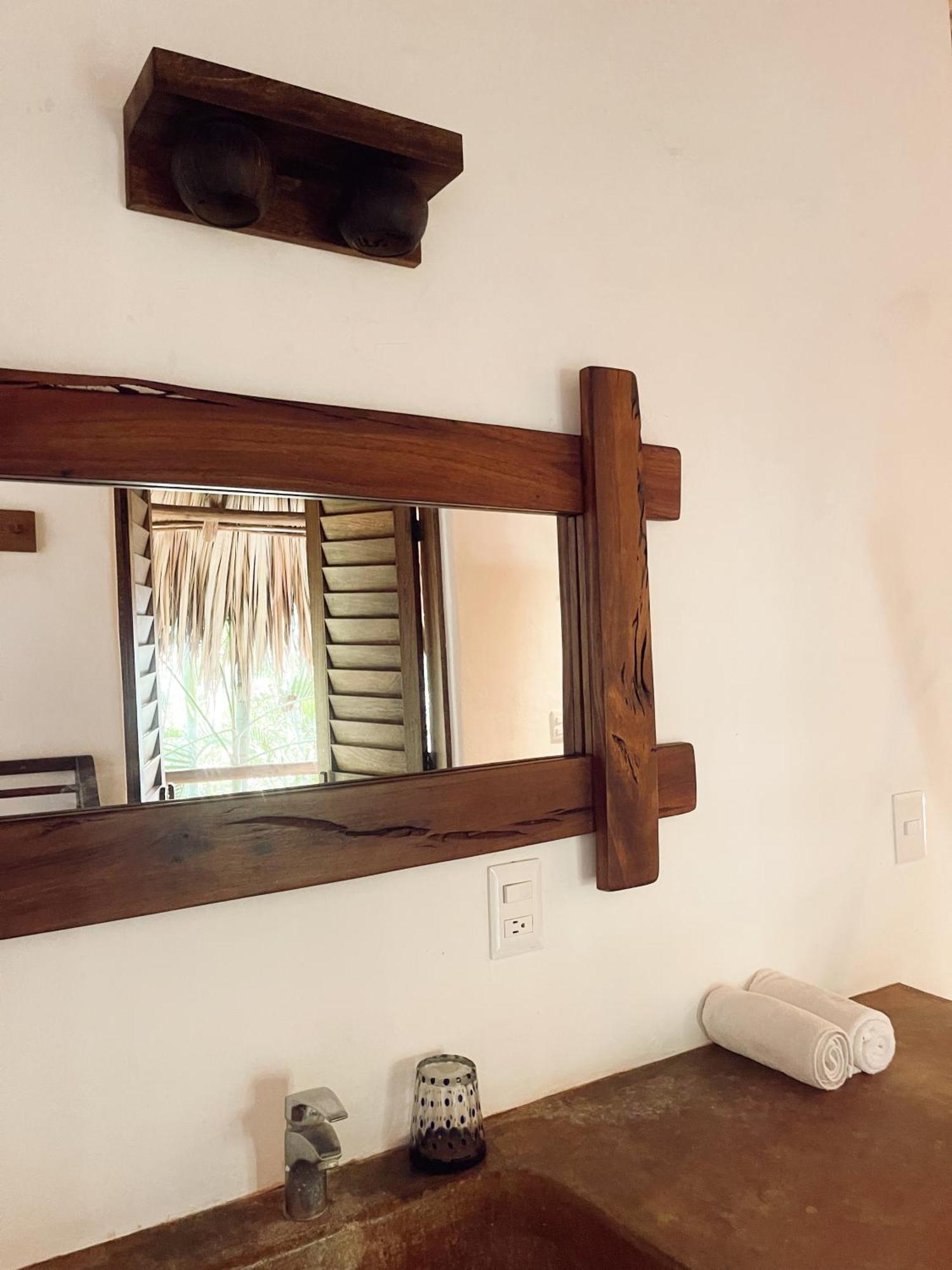 Hotel Descalzo Spa Zipolite Exterior foto