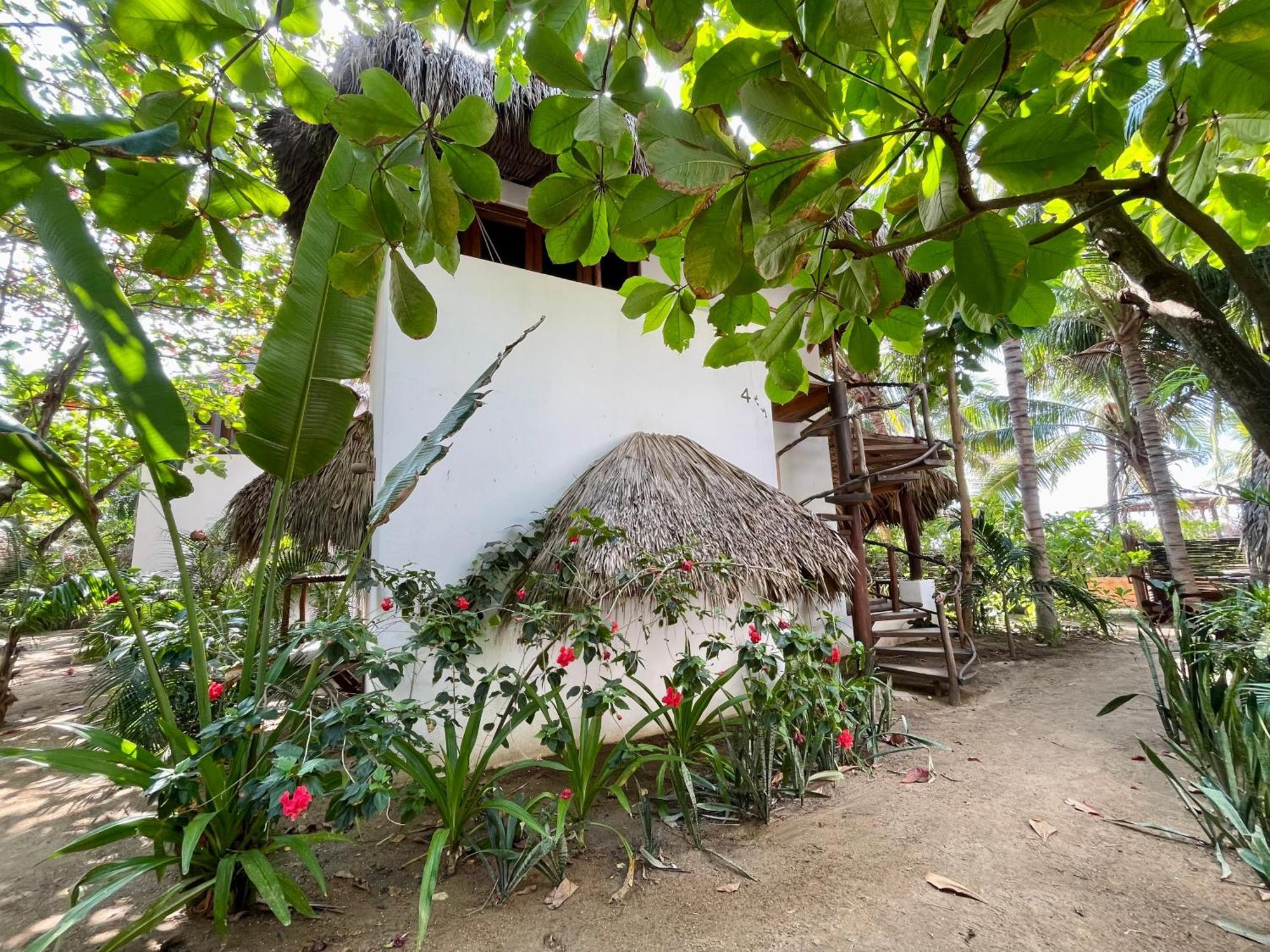 Hotel Descalzo Spa Zipolite Exterior foto