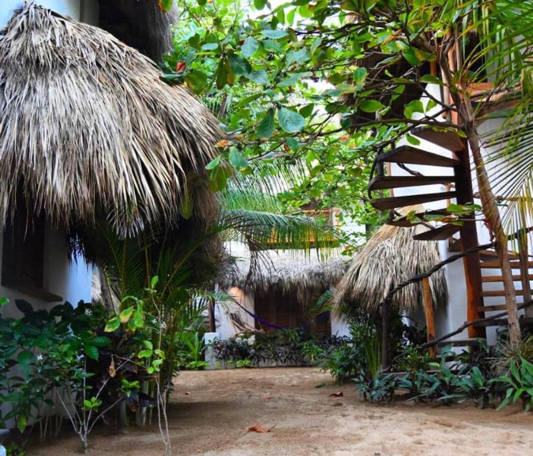 Hotel Descalzo Spa Zipolite Exterior foto